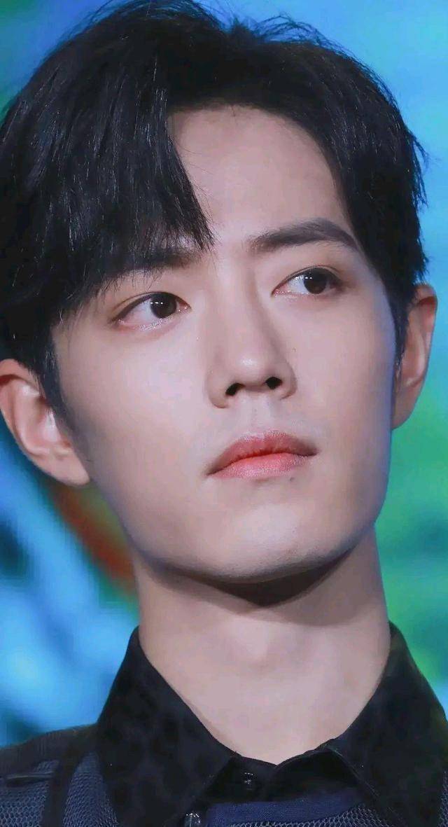 超市到处是肖战侧面见证国民度和高价值