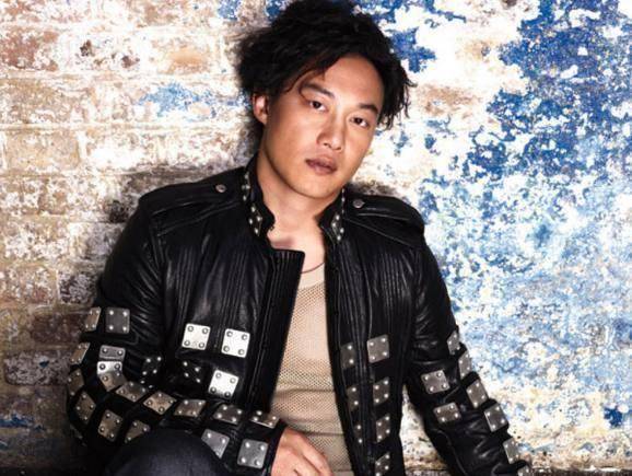 陈奕迅因为老师的一句话改变了他的一生