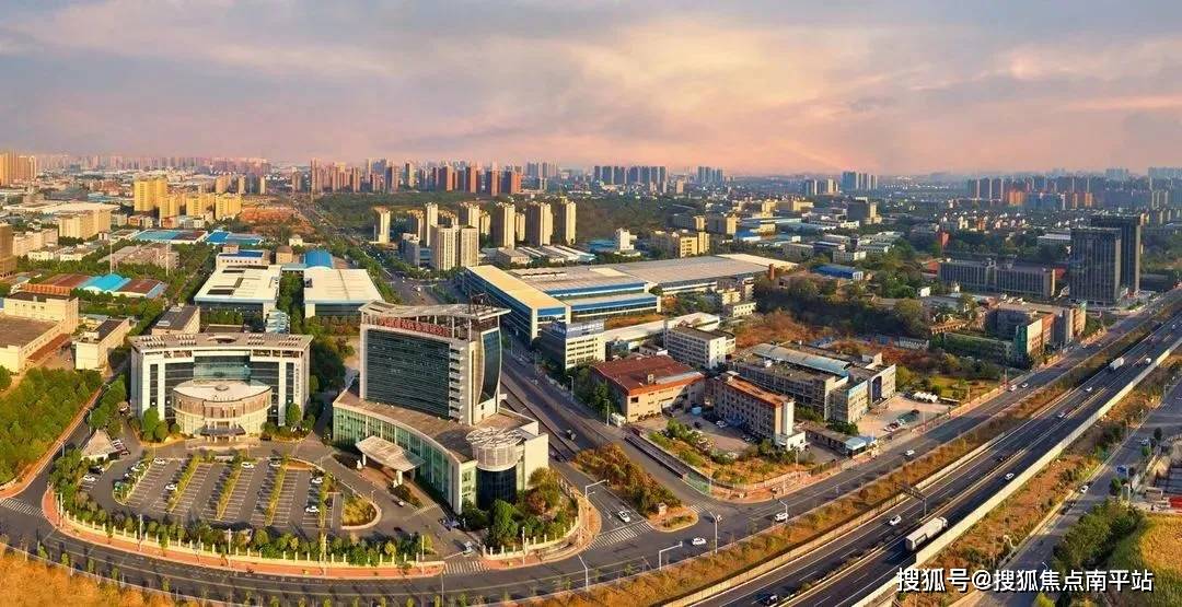 长沙芙蓉区长房云河玖叙销售中心发布