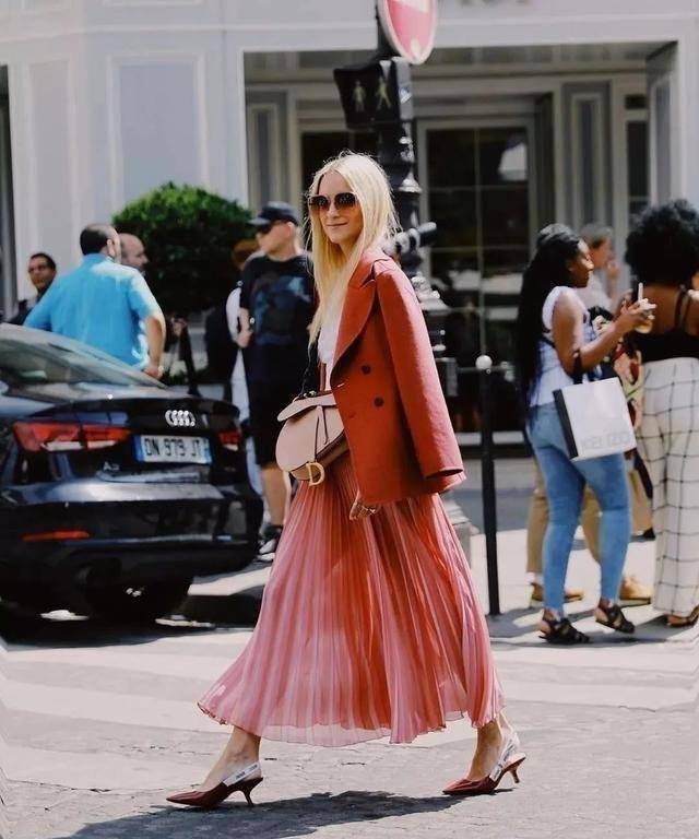 原创西装裙子才是2021年春天最优雅的搭配温柔好看又高级