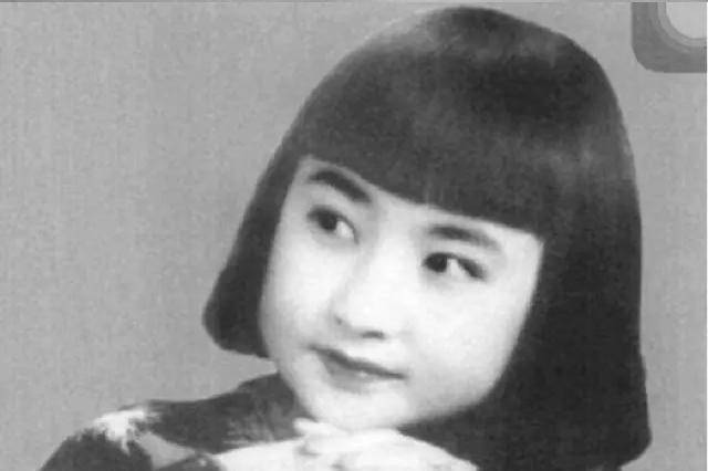 严慧秀聪明可爱,无论是演男孩还是女孩都得心应手,出色的演技让这个