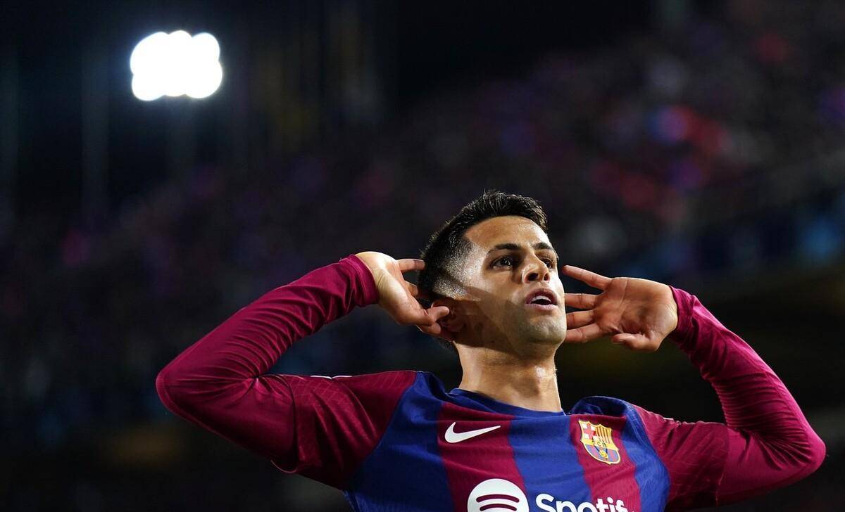 原创切尔西和阿森纳对在巴塞罗那的若昂坎塞洛感兴趣