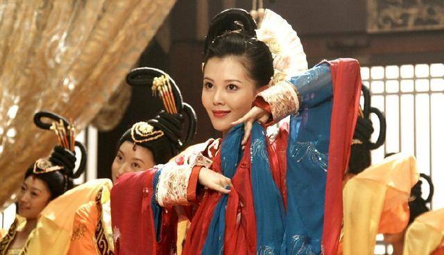 小姐姐勇敢地说:"不"_郑氏_赵王_秦罗敷