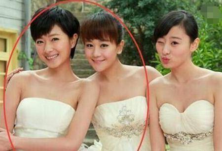 原创海陆咖位太小被安排站边角万茜一小举动暴露心思这女人不简单