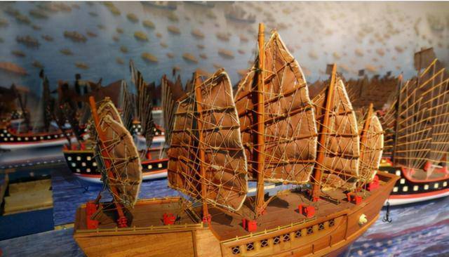 2007年中国南海捞起神秘沉船船身800年不腐价值约3千亿美金