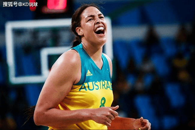 澳大利亚中锋坎贝奇何德何能,值得中国女篮归化她?