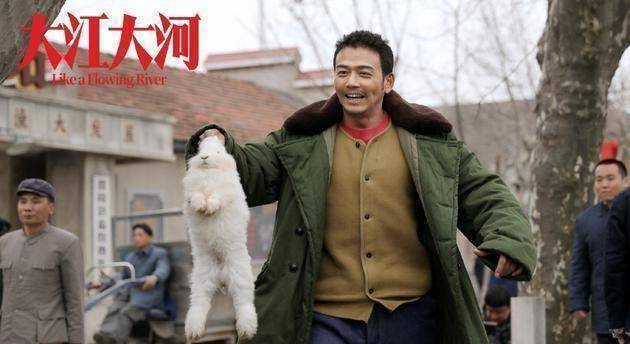 原创从无名小卒到顶级再到万人嫌弃杨烁是怎么把前途作没的