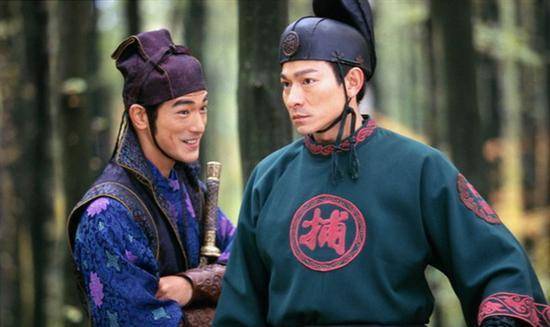 原创警世通言盗贼父亲养大儿子亲生父亲寻来为官的儿子作何抉择