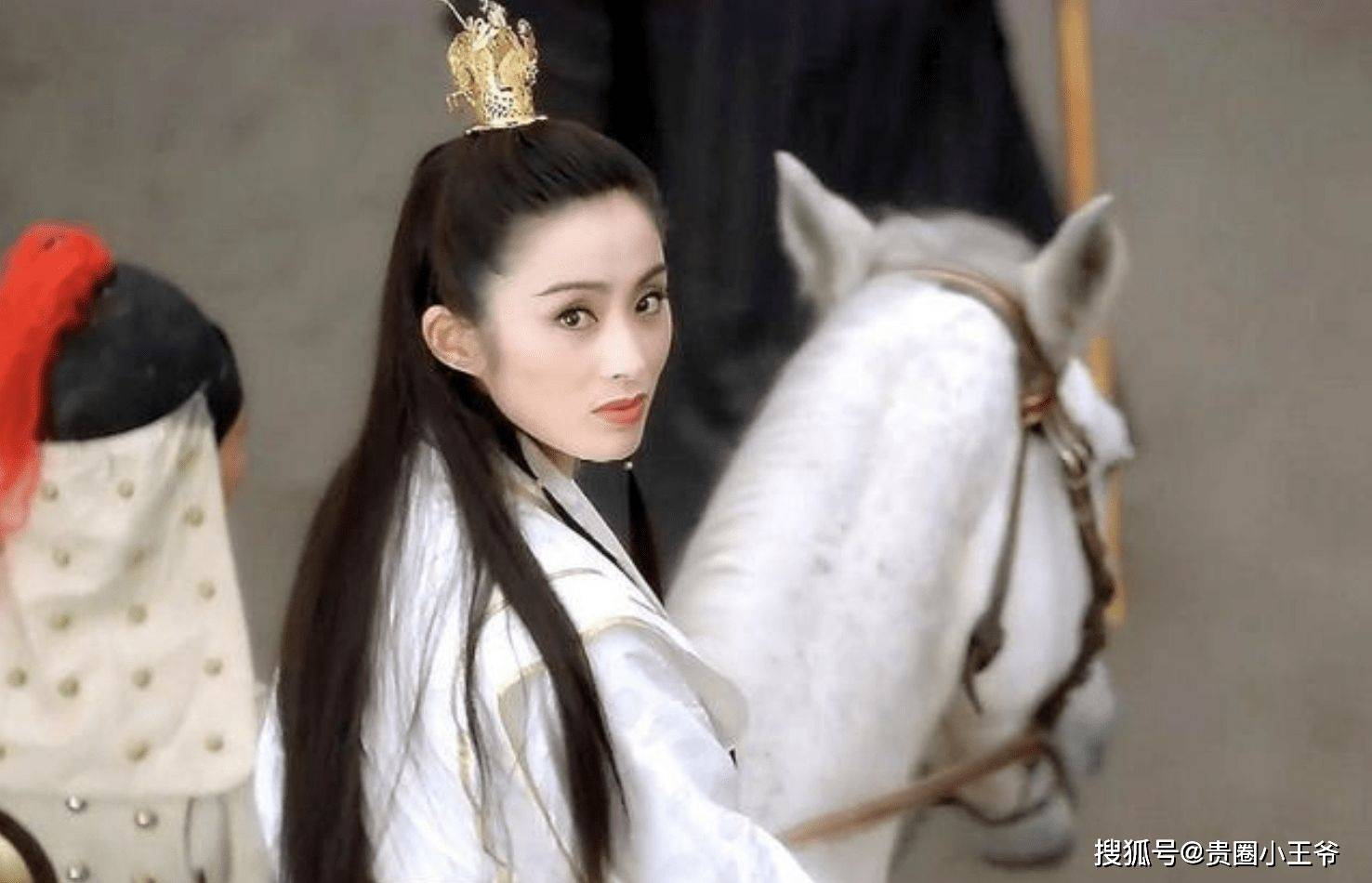 她是"最美赵敏":18岁出道,56岁未婚未育,活成大家羡慕的样子_张敏