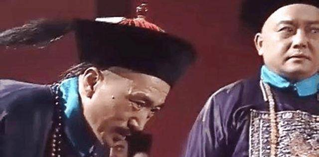 原创刘罗锅的驼背是真的吗考古专家测量完他的骨骼后终于被证实