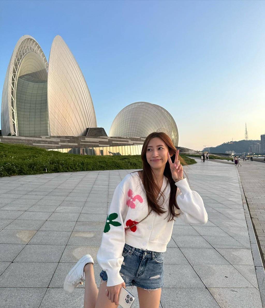 曾霸气反击吃软饭黑料_何光培_网友_朱辰