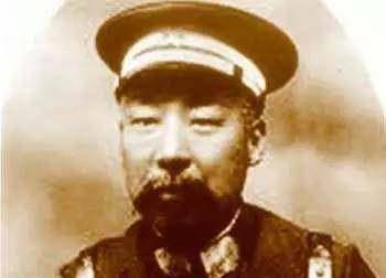 一直在投机倒把加卖国,最后也没得到惩罚_获得了_袁世凯_张勋