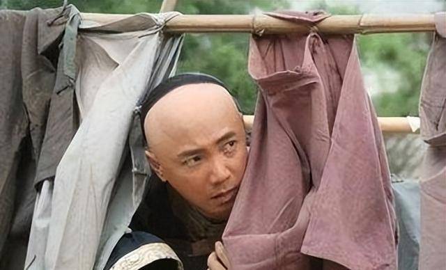 何父_皇宫_亲戚