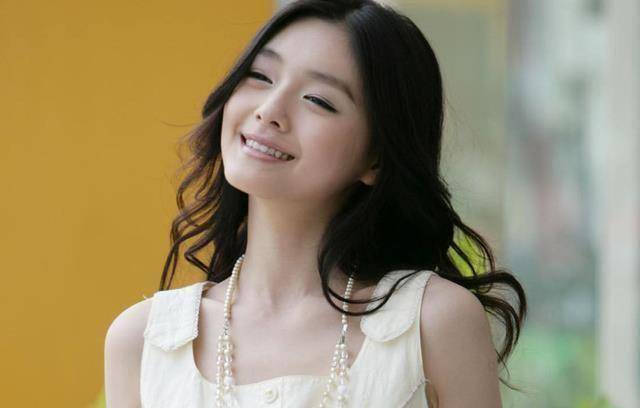 原创大s就离婚接受媒体采访一席话给前夫留足面子网友侠女风范