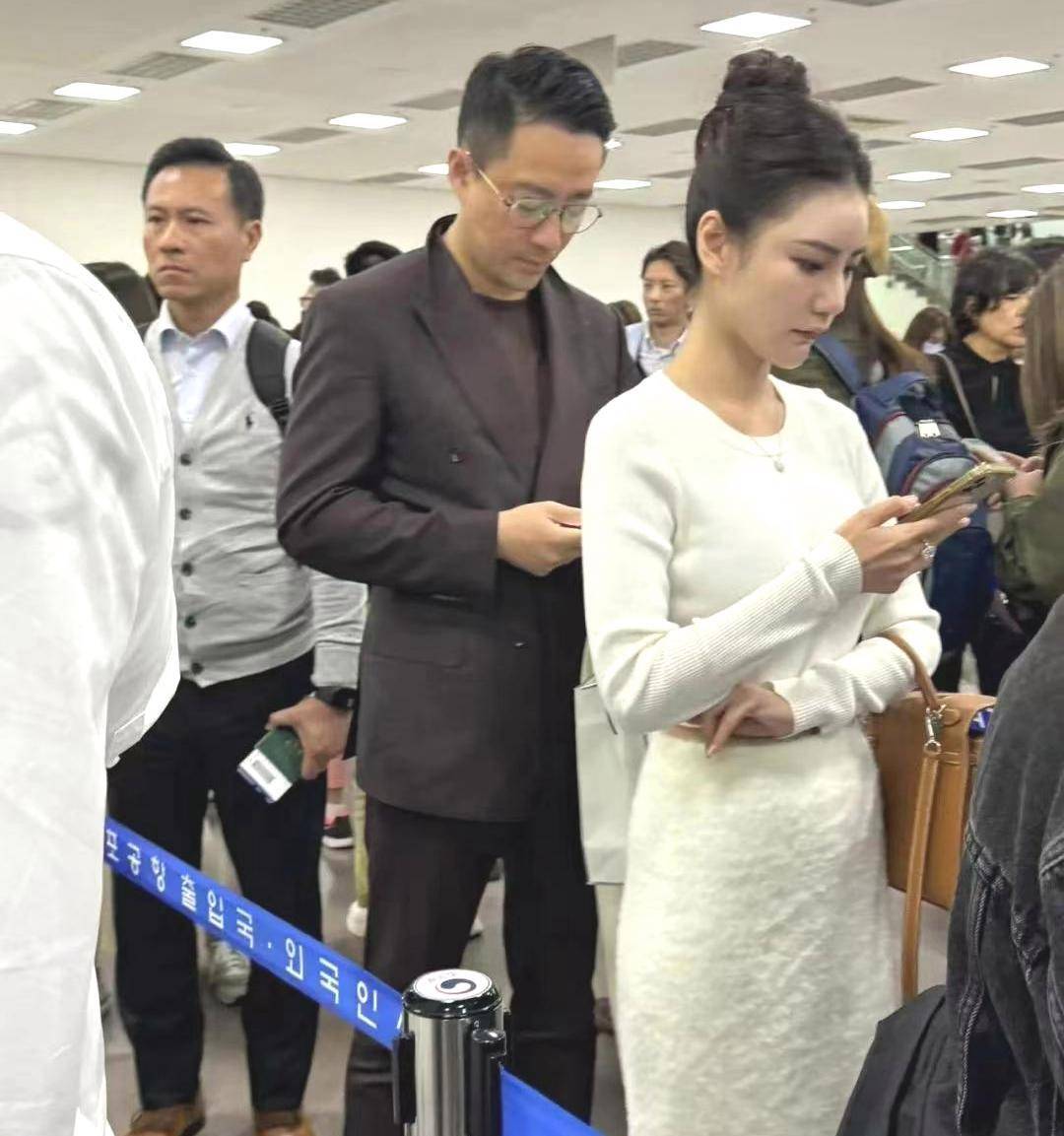 首尔,首次晒合照,马筱梅小腹微隆,拎15万的名牌包_马小梅_网友_顾俊业