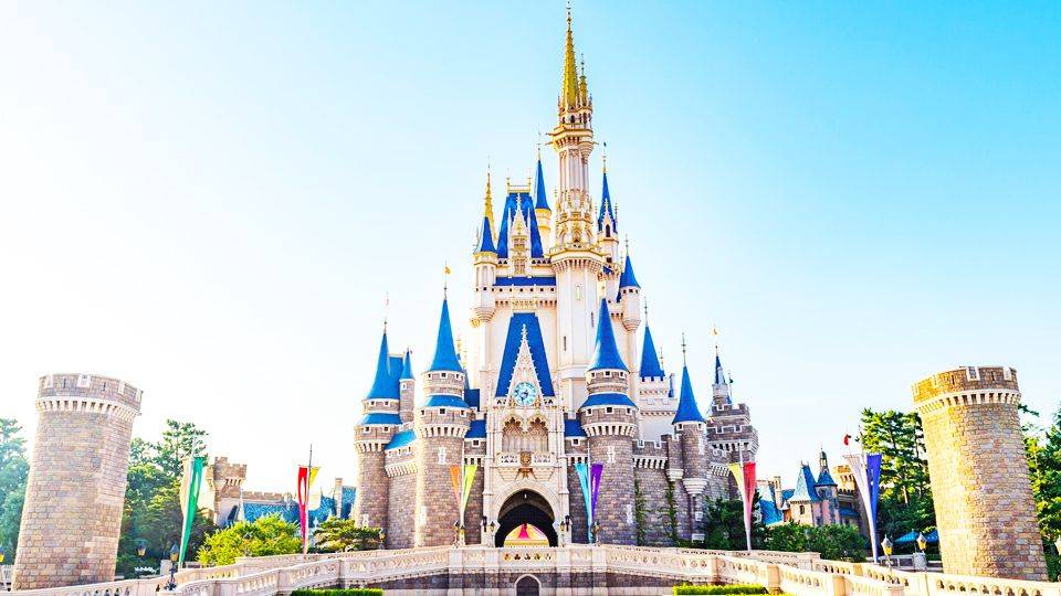 成都迪士尼限流引发关注击退激进投资者挑战