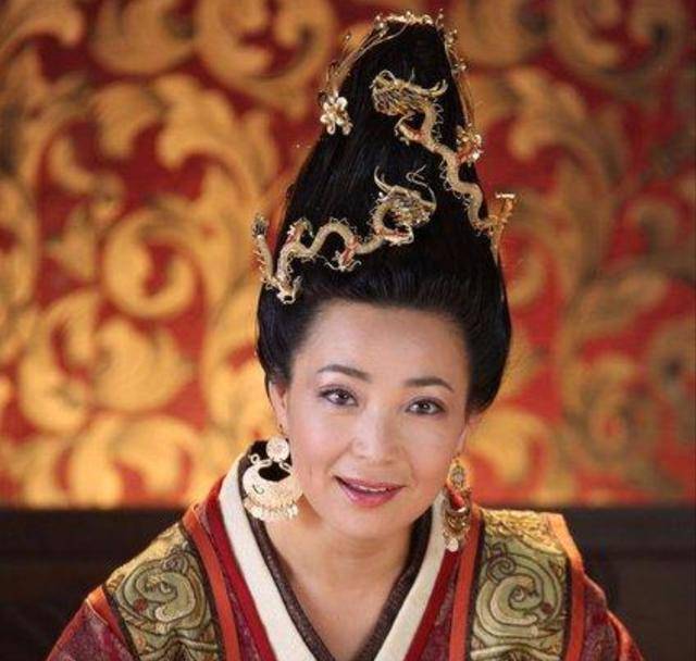 原创徐达的老婆谢秀娥为何被朱元璋乱棍打死了