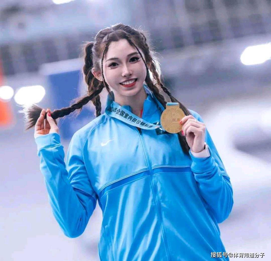 全国田径大奖赛第1站在肇庆举行,女子100米栏预赛当中,中国最美跨栏