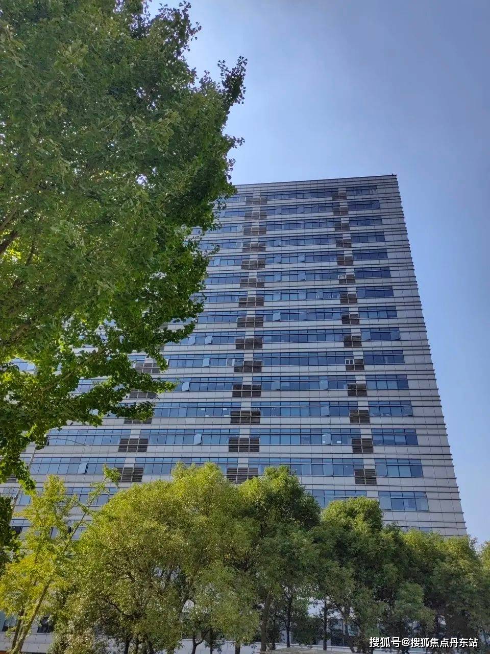 北岸长风北岸长风首页网站丨上海普陀北岸长风售楼处电话价格户型配套