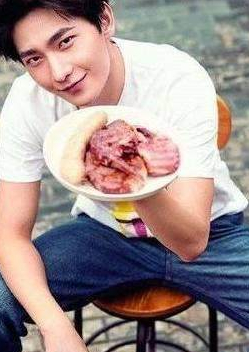 如果这5位明星请你吃肉你会选择吃谁的呢我肯定不选迪丽热巴