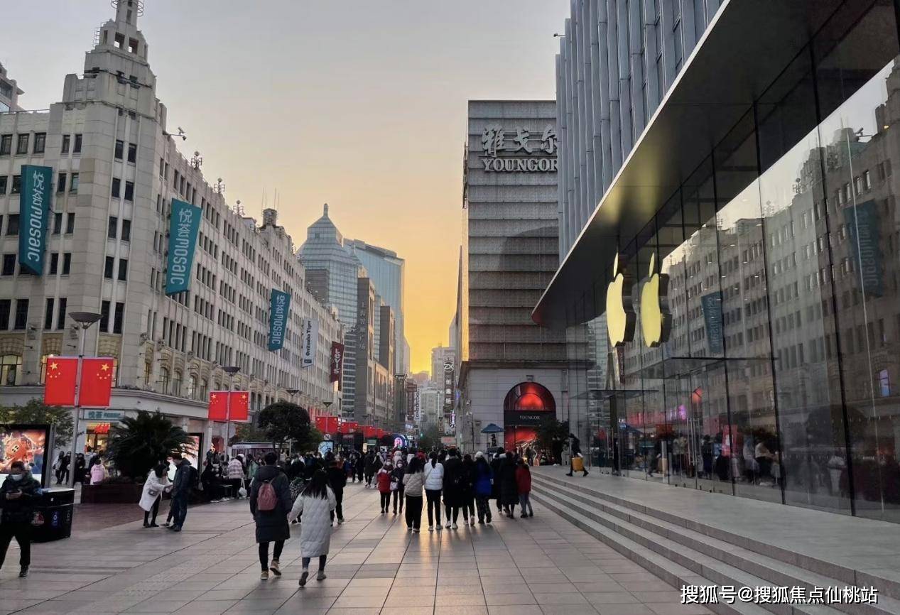 (数据来自百度地图)——医疗配套上海星荟中心,耀江国际广场,中信广场
