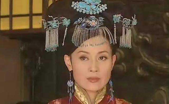 一个是大清王朝赫赫有名的孝庄太后,一个是皇太极的一生挚爱海兰珠