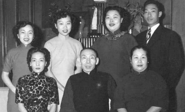 子女_夫人_生活