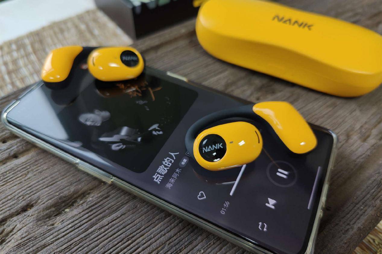 开放式耳机哪个品牌好?六大关键告诉你怎么选择!