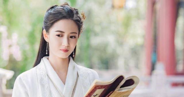 原创当陈钰琪被问到自己变成张无忌会做些什么她的回答堪称完美