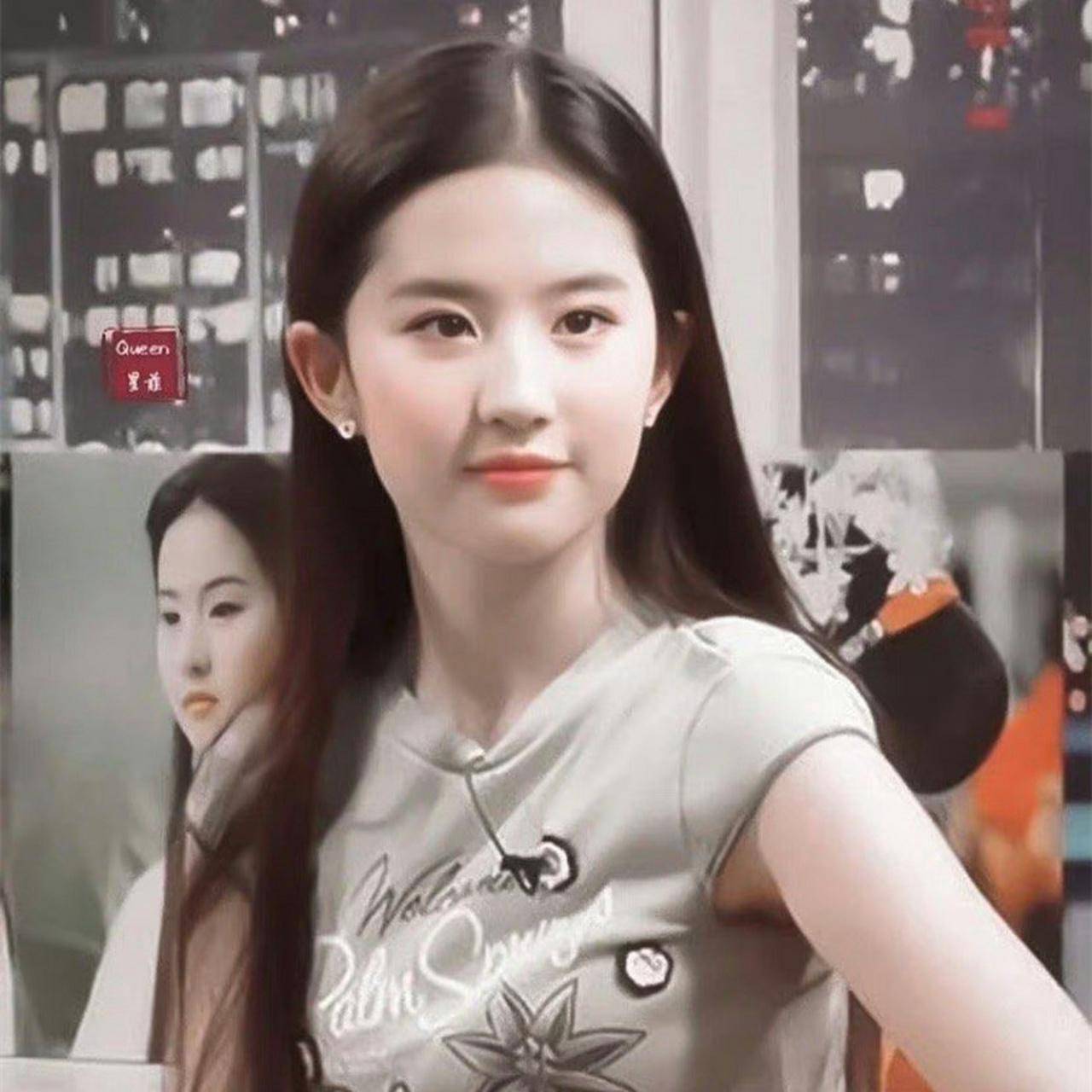 把刘亦菲和大s放到一起,才知道纯天然美人,活得能有多轻松_美貌_对比