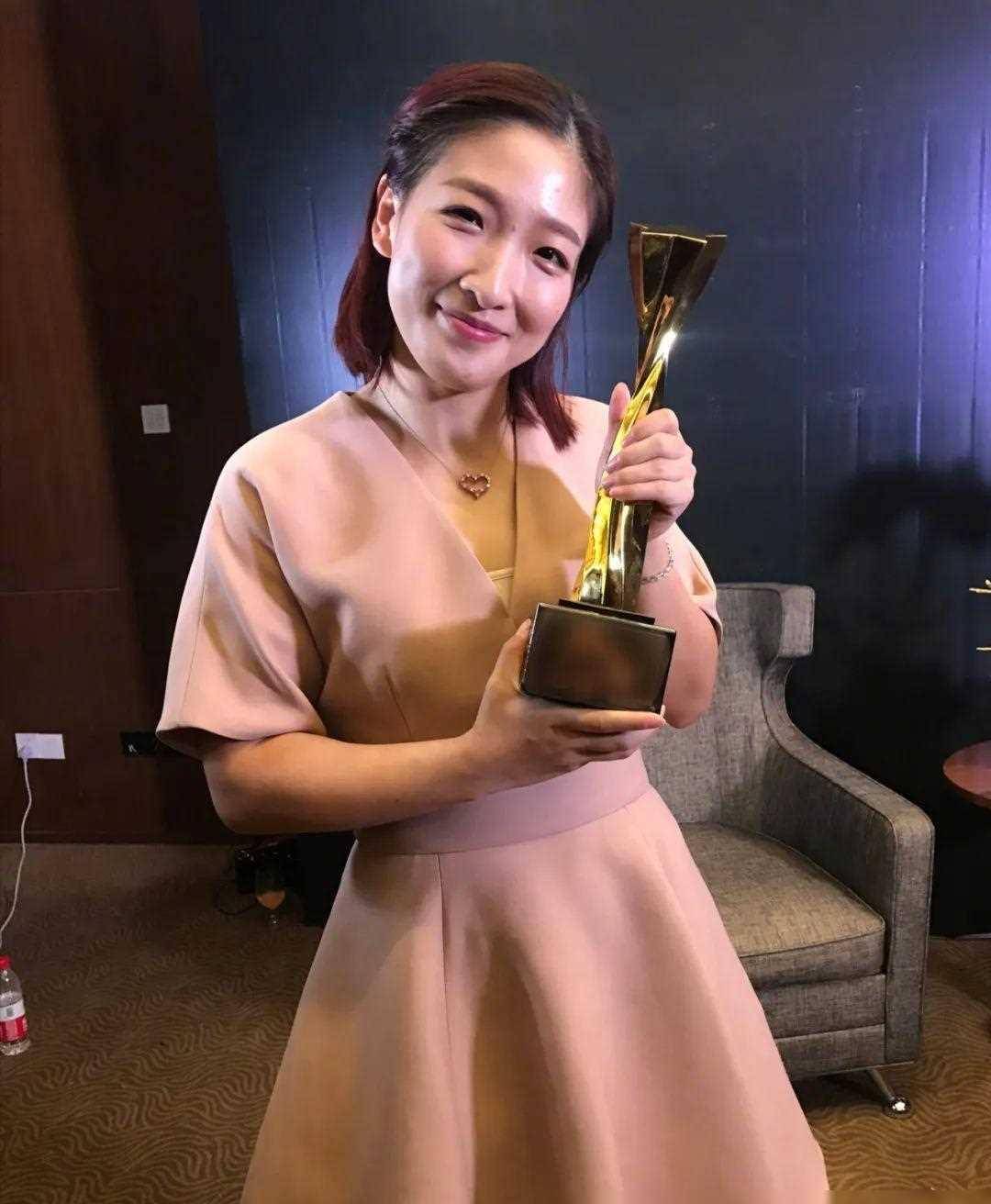 原创国乒四大黄金剩女郭跃被乒乓球伤透了心刘诗雯仍继续追梦