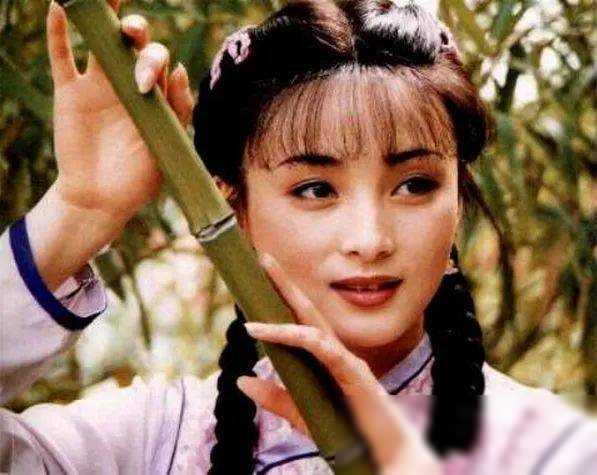 久违了，影后蒋勤勤