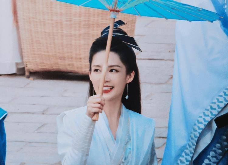原创萌探迎来鸡腿夫妇李沁自爆真实体重杨紫一脸不可信