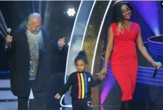 10年前青海老头娶下非洲姑娘生下混血儿子现在怎么样了