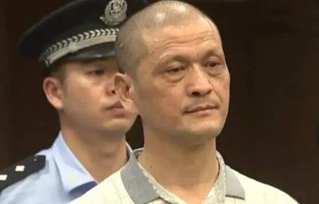 原创男子背4条人命潜逃22年被抓时已是知名作家还加入中国作协