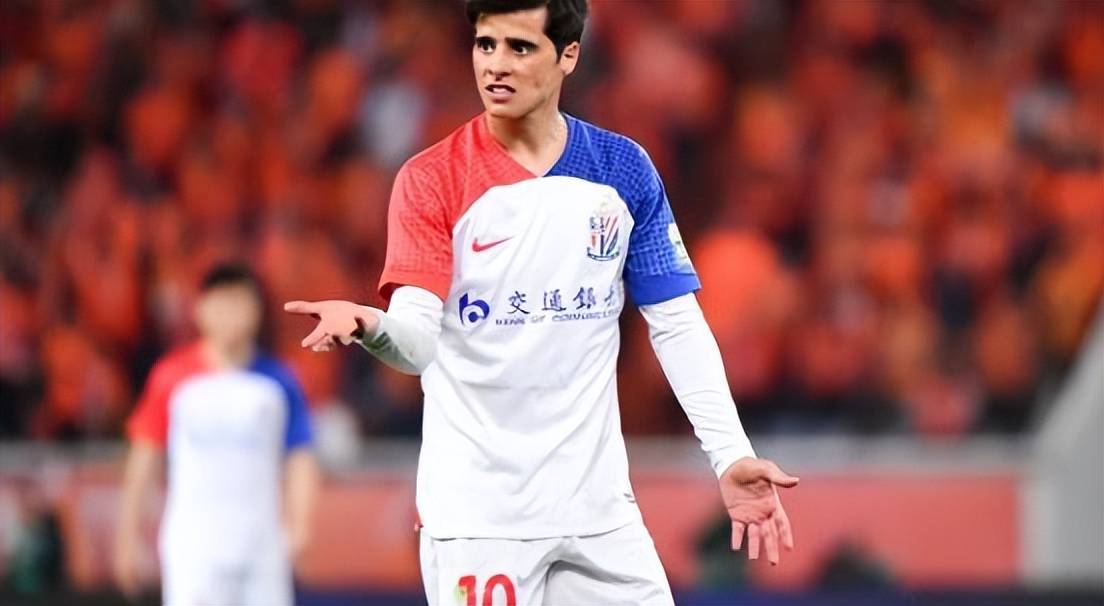 好防守十号 之前可有可无 现变成大熊猫一样宝贝_斯卢茨基_球员_能力