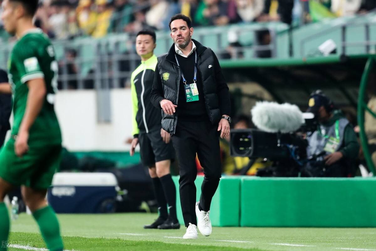 两大葡超锋霸将驰援国安踢申花,一人曾踢欧冠豪门戴帽_张呈栋_于大宝