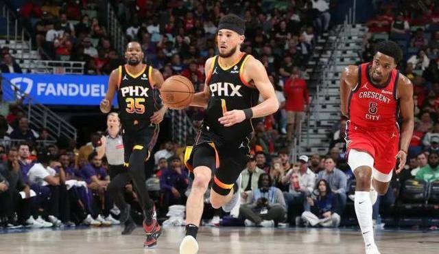 原创没希望了赶紧出去吧杜兰特的腿很虚弱他会在季后赛拉伤臀部的