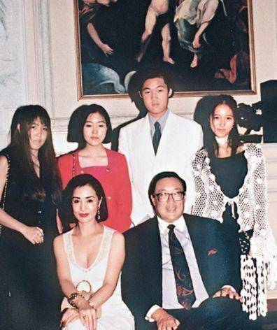 "何鸿燊第二",原配43年斗小三,独揽遗产70亿_何莉莉_赵世光_谭玉梅