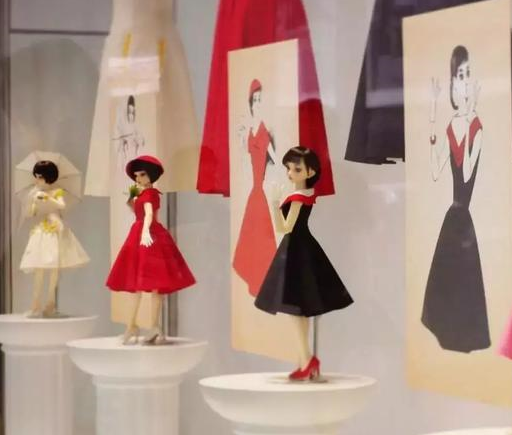 一中国代购1200万日元买断限量100个娃娃,转手在某宝卖出天价_高岛