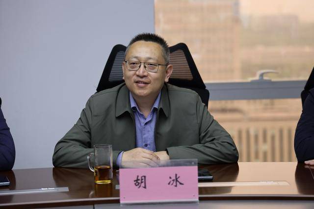 中原建业集团与信阳鼎信集团战略协议暨平桥美好未来社区项目签约仪式