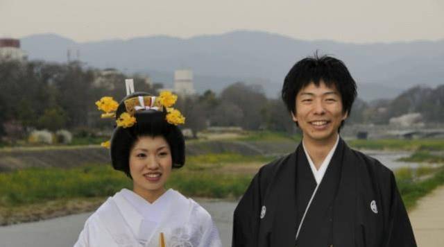 原创日本天皇娶老婆太简单但是必须接受一个现实网友大呼受不了