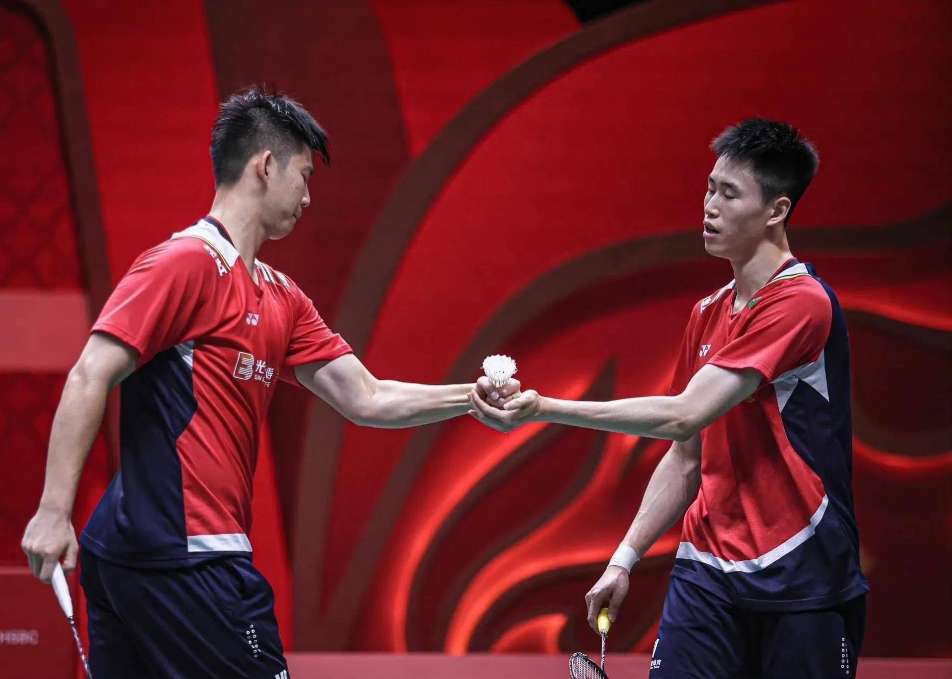 国羽刘雨辰/欧烜屹组合世界排名第8位,韩国组合金荣奕/王灿排名71位