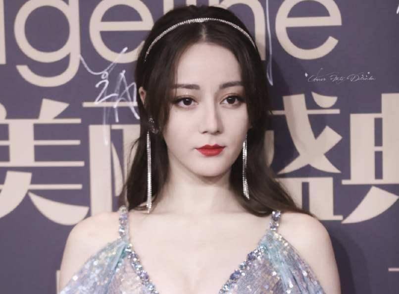 但是今天我们要介绍的两位明星并不是他们,而是迪丽热巴和林韵儿.