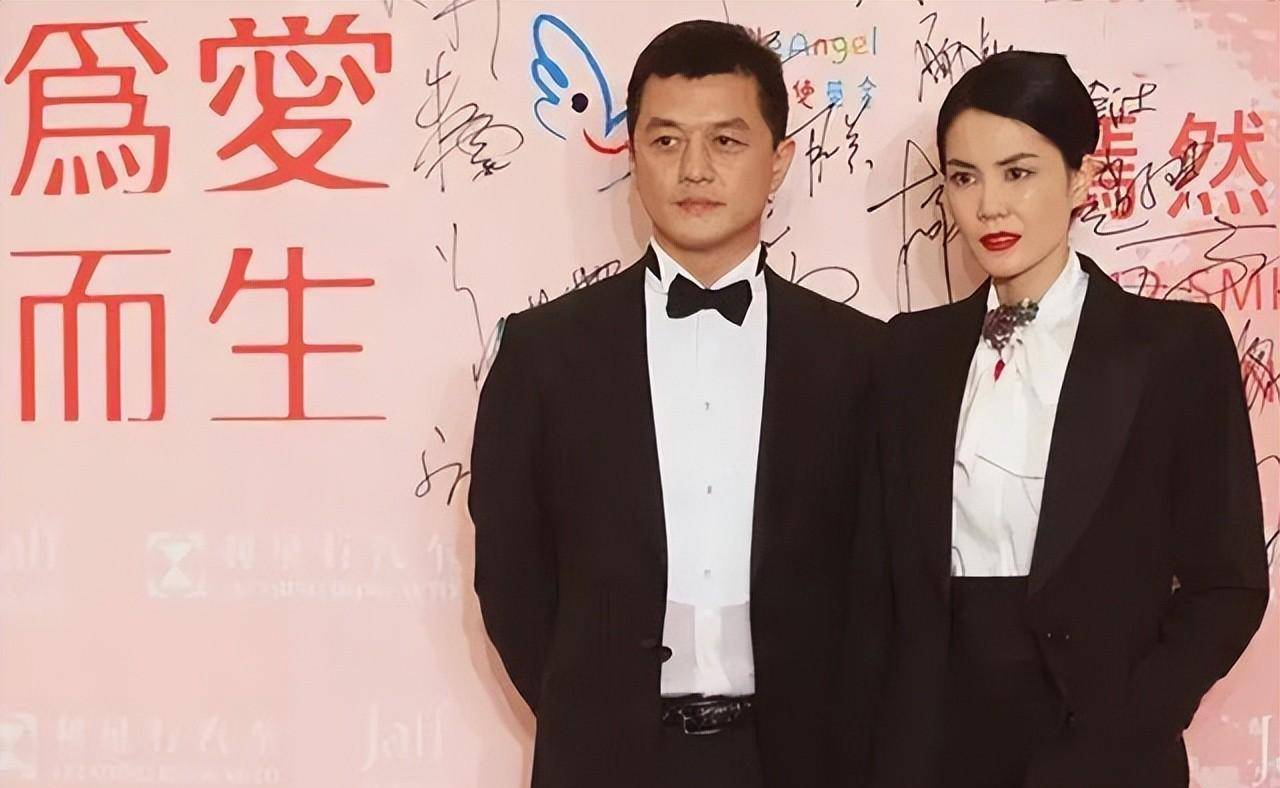 爱情"丰富"的7位女星,各有各的故事,一个比一个精彩_周迅_王菲_李冰冰