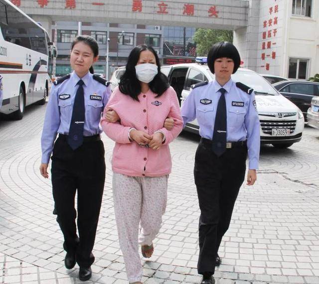 她先后有四任"丈夫",但谁都没有发觉她是一个谋害亲夫的毒妇_周芳