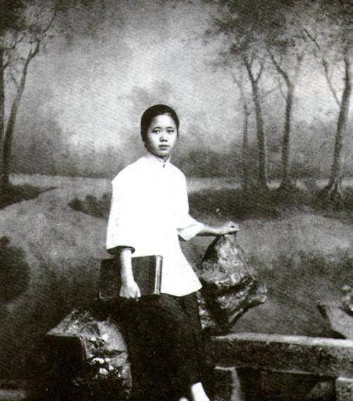 胡适老婆江冬秀魅力有多大目不识丁却与胡适白头到老