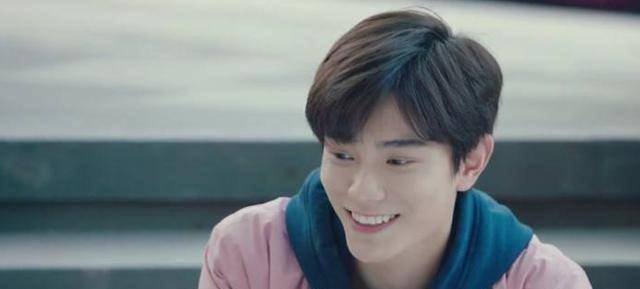 原创丁禹兮从默默无名到一夜爆红靠什么看到他的老板就明白了