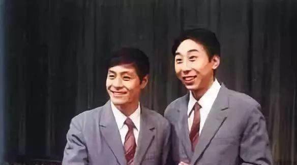 原创当红时抛下冯巩移居海外享清福的刘伟为何会成为阶下囚