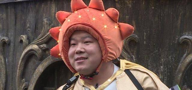德云社集体为师娘庆生栾云平称呼独特岳云鹏寥寥几字不放配图
